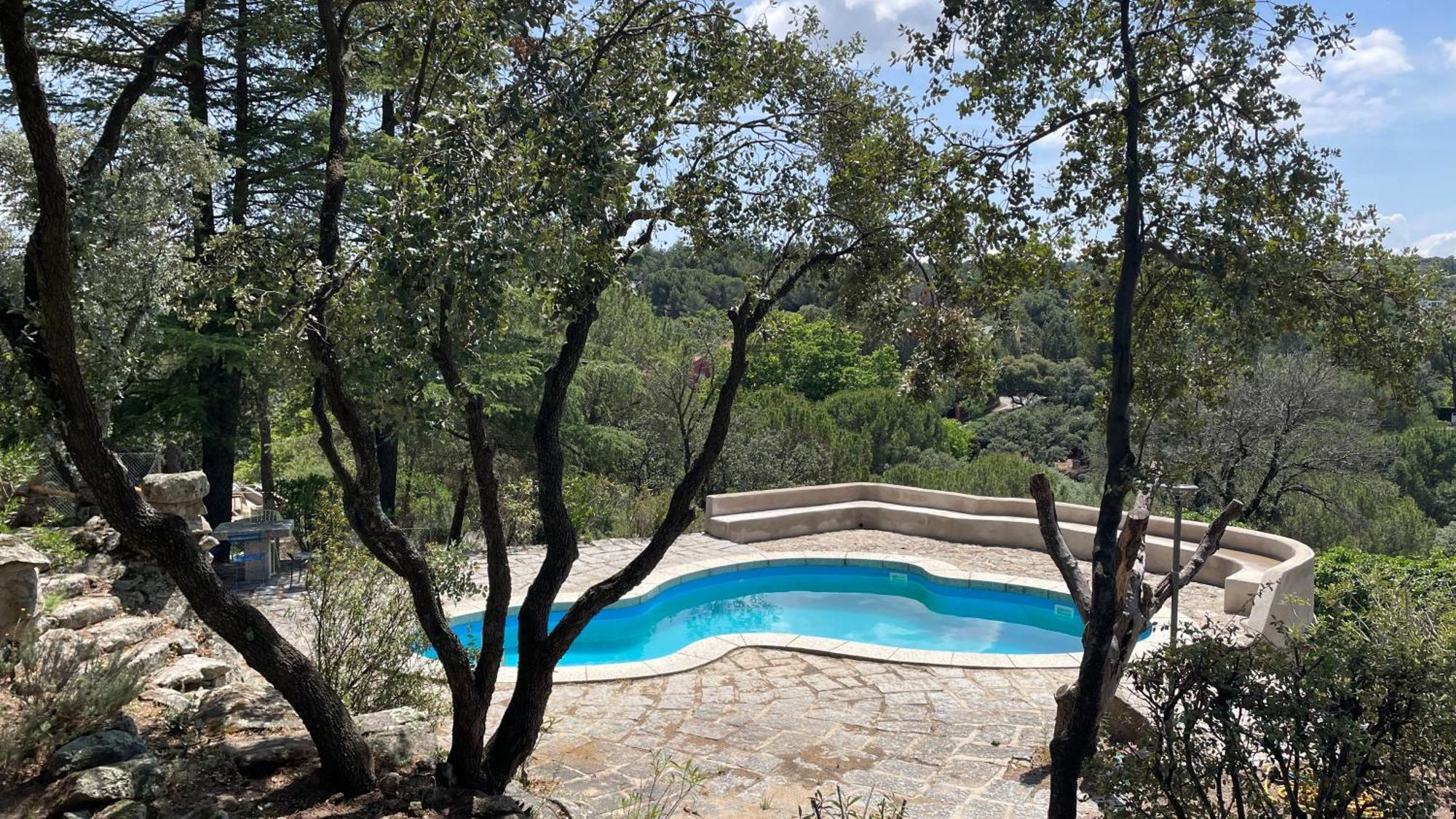 Chalet Con Piscina En Torrelodones Buitenkant foto